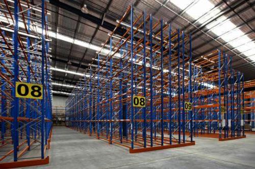 窄巷道貨架和雙深度貨架究竟都有哪些不同的地方呢