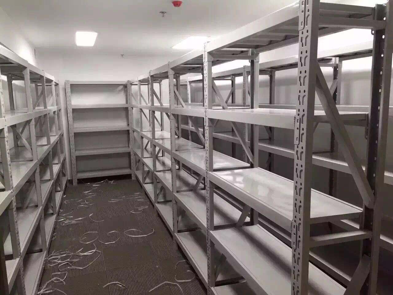 貨架的部件在焊接時都有哪些地方是需要我們注意的